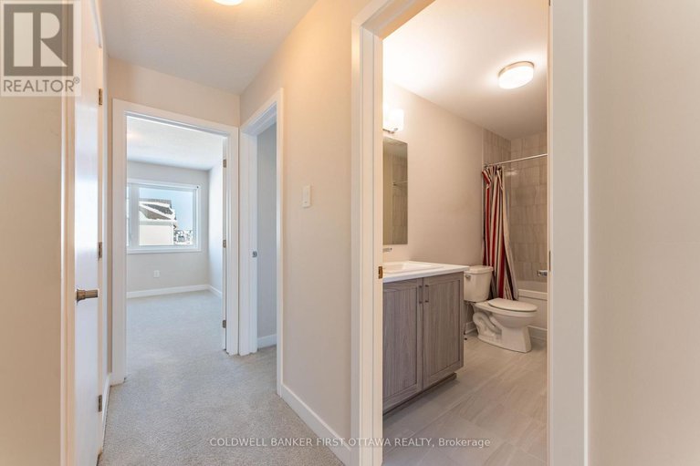 28161394/834-bascule-place/btwn-franktown-rd-fallowfield-rd/ottawa/ontario/K0A2Z0_22