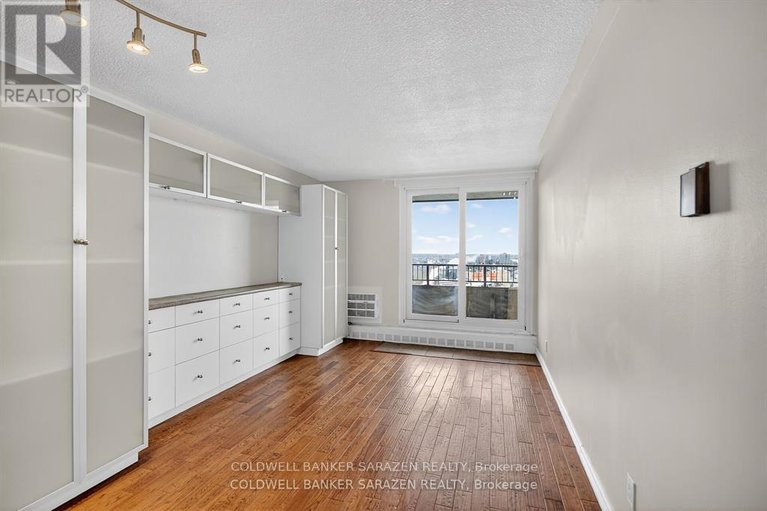 29476661/2305-1785-frobisher-lane/riverview-park/ottawa/ontario/K1G3T7_20