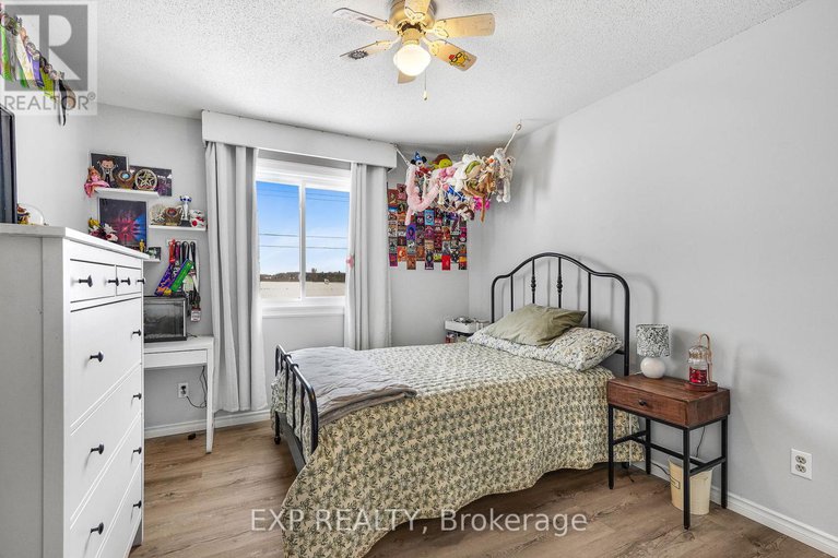 29354272/564-du-golf-road/clarencerockland-twp/clarence-rockland/ontario/K0A2A0_19