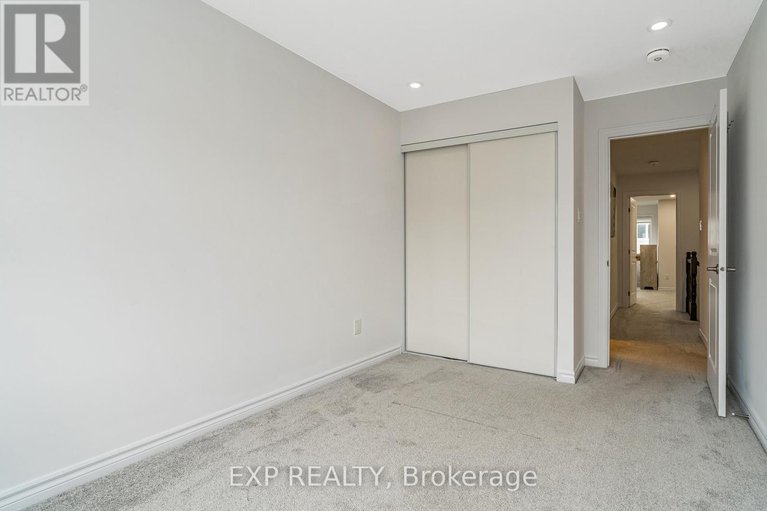 28586832/76-rallidale-street/blossom-parkkemp-parkfindlay-creek/ottawa/ontario/K1X0G7_22