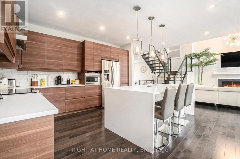 28794756/17-rideau-heights-drive/rideau-heightsrideau-river/ottawa/ontario/K2E7A7_11