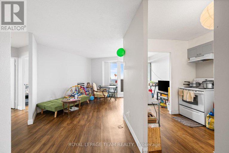28345708/2505-1380-prince-of-wales-drive/carleton-square/ottawa/ontario/K2C3N5_9