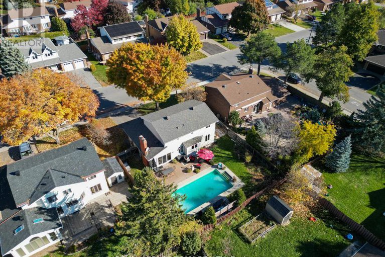 29297115/28-holitman-drive/knollsbrook/ottawa/ontario/K2J2A9_49