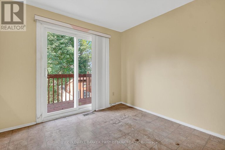 28920195/4-marielle-court/fairfield-heights/ottawa/ontario/K2B8P4_11