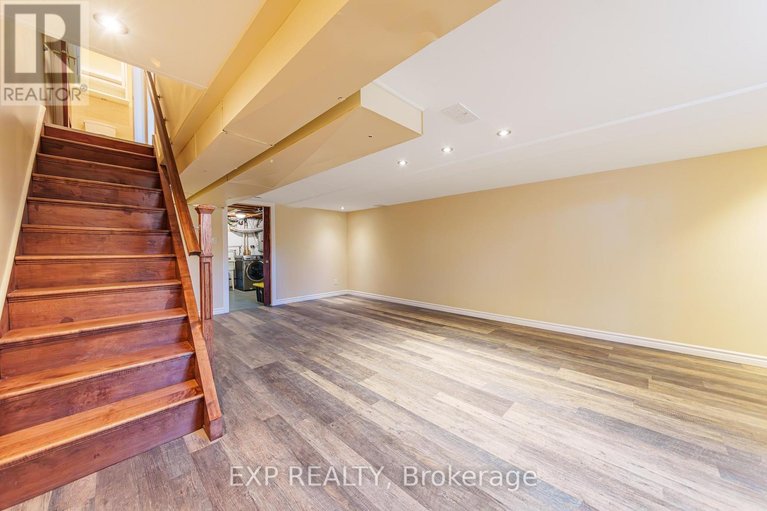 29672754/1518-lepage-avenue/carlington/ottawa/ontario/K1Z8C9_21