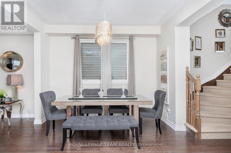 28163521/12-knockaderry-crescent/half-moon-bay/ottawa/ontario/K2C3H2_6
