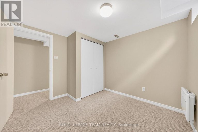 29690358/10-cleadon-drive/crystal-beach/ottawa/ontario/K2H5P3_41