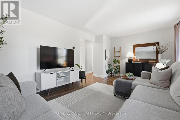 29452274/67-castlefrank-road/glencairnhazeldean/ottawa/ontario/K2L2E6_13