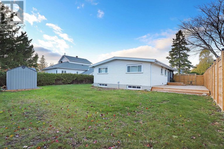 29123803/2320-nerta-street/hawthorne-meadows/ottawa/ontario/K1G1E5_43