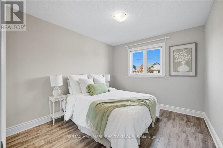 28911459/2354-marble-crescent/town-of-rockland/clarence-rockland/ontario/K4K0H1_19