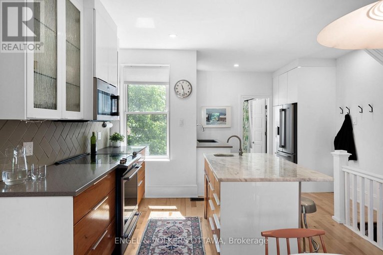 29564607/244-flora-street/ottawa-centre/ottawa/ontario/K1R5R9_28