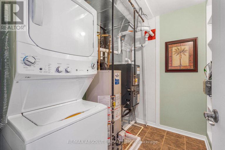 28883763/32-bonfield-private/avalon-east/ottawa/ontario/K4A5E4_25