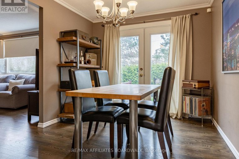 28246634/38-nestow-drive-nw/tanglewood/ottawa/ontario/K2G3X8_15