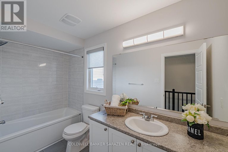 28532551/604-perseus-avenue/half-moon-bay/ottawa/ontario/K2J6S7_18