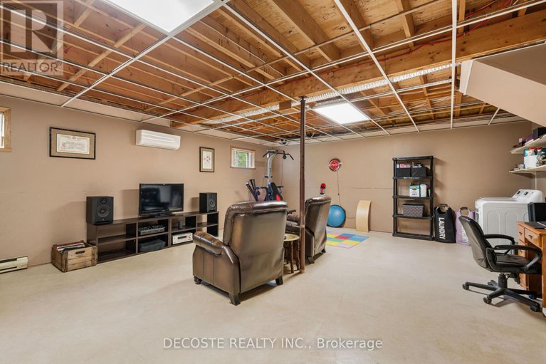 28437617/20351-pineview-crescent/south-glengarry-lancaster-twp/south-glengarry/ontario/K0C1A0_34