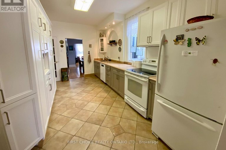27992529/245-york-street/lower-town/ottawa/ontario/K1N5T9_12