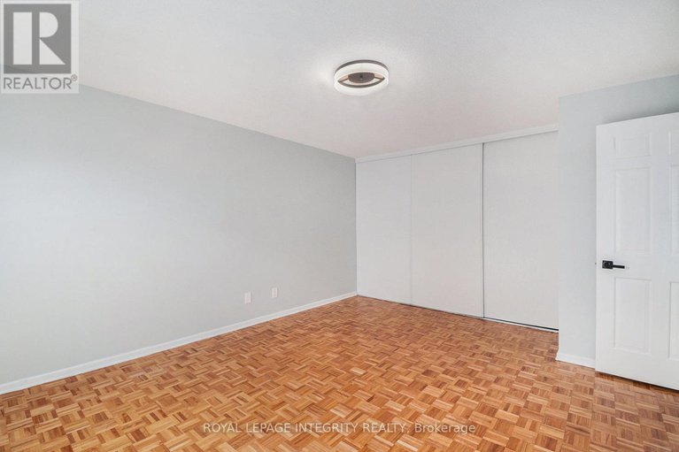 28906106/913j-elmsmere-road/beacon-hill-south/ottawa/ontario/K1J8G4_14
