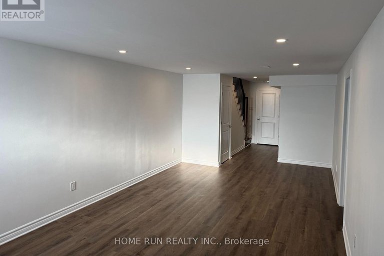29038646/1016-eider-street/riverside-southgloucester-glen/ottawa/ontario/K4M1B2_29