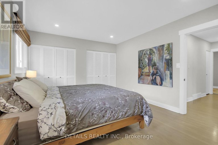 28807971/10-aberfeldy-street/arbeatha-park/ottawa/ontario/K2H6H5_14