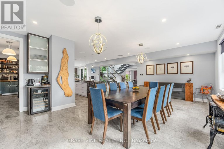 28576605/315-crestview-road/alta-vistafaircrest-heights/ottawa/ontario/K1H5G4_19