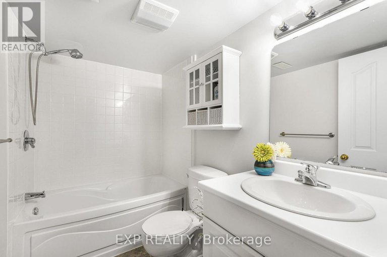 29386918/2092-melette-crescent/avalon-east/ottawa/ontario/K4A4X2_26