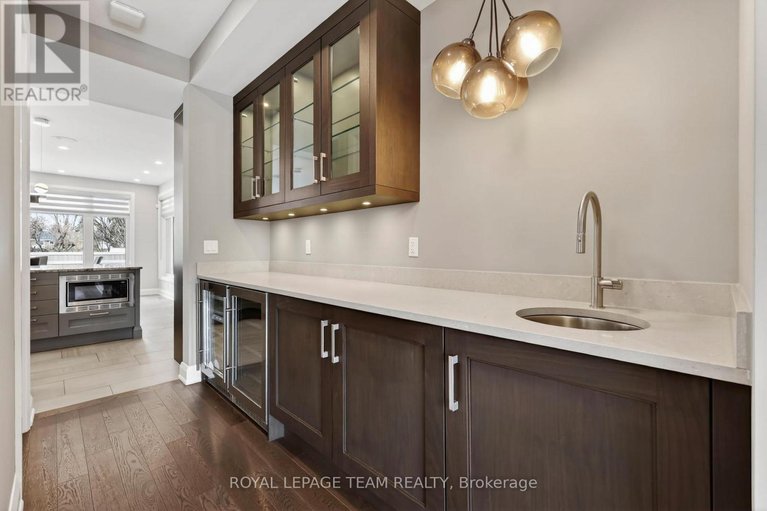 29651799/1670-ortona-avenue/carleton-heights/ottawa/ontario/K2C1W7_10