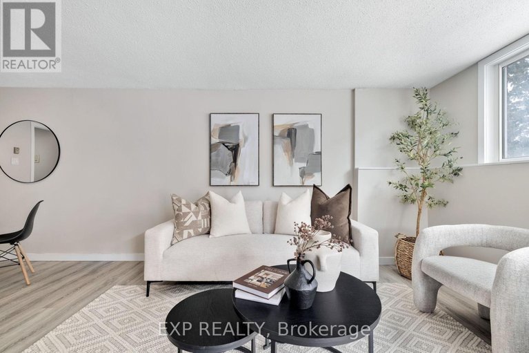 29446608/104-6470-bilberry-drive/orleans-wood/ottawa/ontario/K1C4P1_18