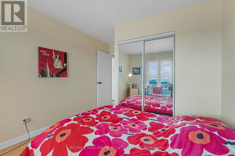 28173119/1409-158-c-mcarthur-avenue/vanier/ottawa/ontario/K1L8E7_24