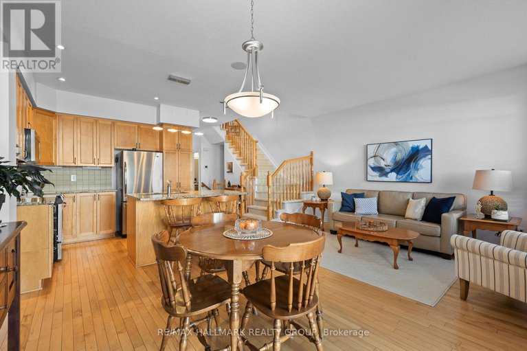 29394258/219-jersey-tea-circle/riverside-southgloucester-glen/ottawa/ontario/K1V2L4_11