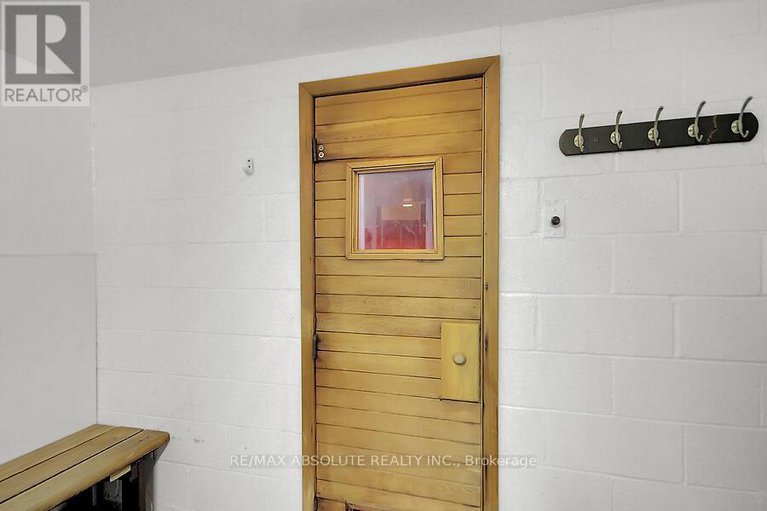 29233986/1607-158a-mcarthur-avenue/vanier/ottawa/ontario/K1L8E7_22