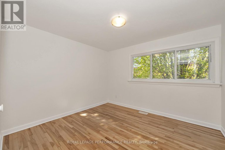 28502745/622-borthwick-avenue/castle-heightsrideau-high/ottawa/ontario/K1K2L9_21