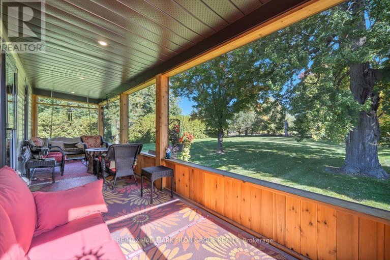 29241299/3172-8th-line-road/metcalfe/ottawa/ontario/K0A2P0_17