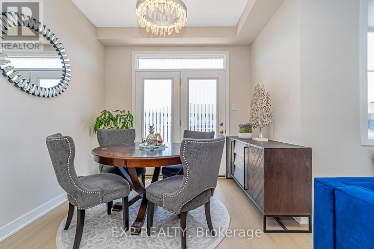 28608550/689-quilter-row/goulbourn-twp-from-franktown-rdsouth-to-rideau/ottawa/ontario/K0A2Z0_8