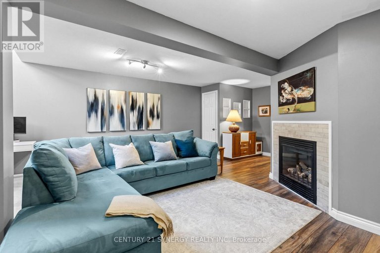 29633170/1491-briarfield-crescent/fallingbrookridgemount/ottawa/ontario/K4A1W6_33