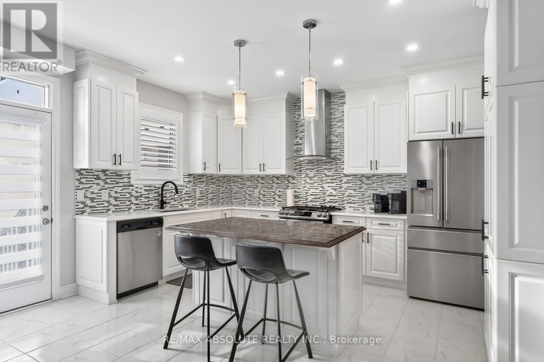 29303301/1008-manege-street/stittsville-south/ottawa/ontario/K2S0Y7_15