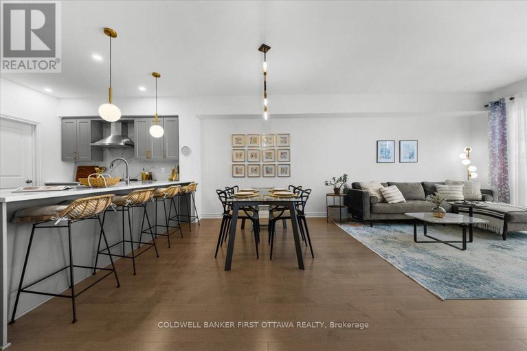 28984522/54-bergschrund-walk/mer-bleuebradley-estatesanderson-park/ottawa/ontario/K1W0P9_11