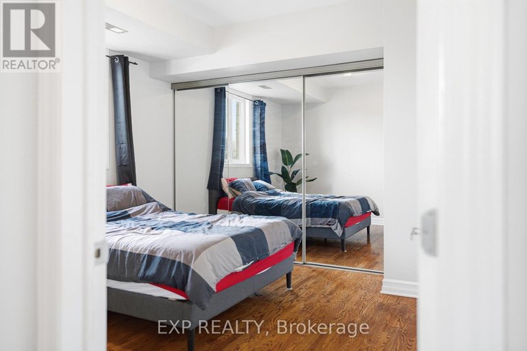 29479997/402-711-churchill-avenue/westborohampton-park/ottawa/ontario/K1Z5G6_34