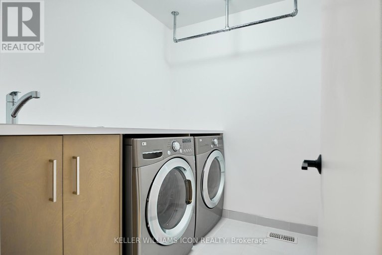 28758014/192-larimar-circle/riverside-southgloucester-glen/ottawa/ontario/K1X0B6_35