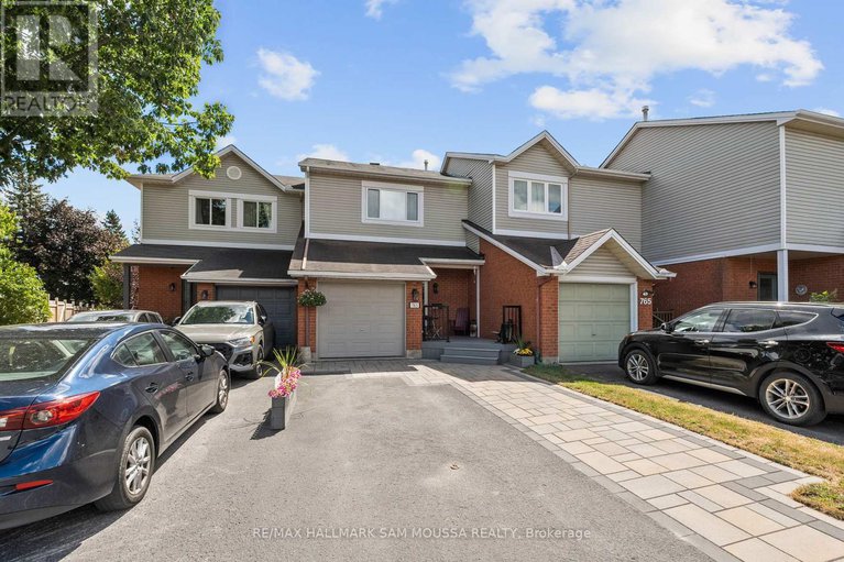 28791611/763-hancock-crescent/fallingbrookridgemount/ottawa/ontario/K4A3N1_2