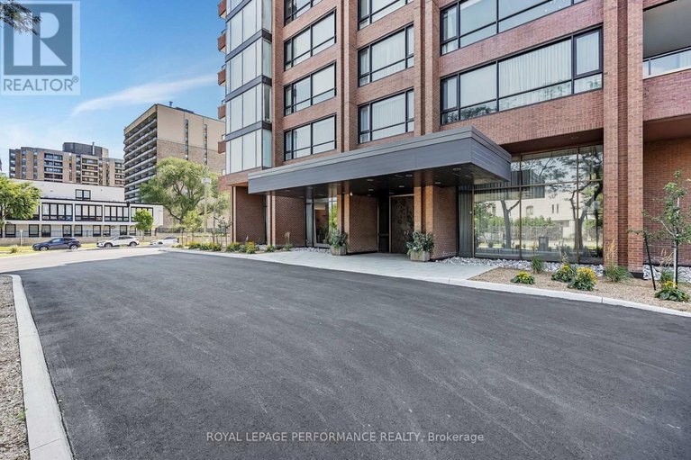28410247/1204-40-boteler-street/lower-townbyward-market/ottawa/ontario/K1N9C8_3