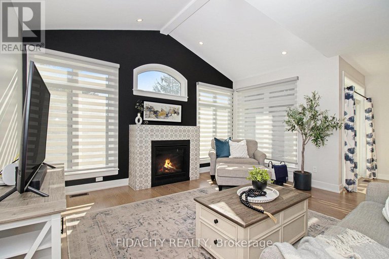 28939851/250-maygrass-way/remainder-of-stittsville-area/ottawa/ontario/K2S2K9_6