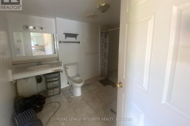 28848803/2415-du-lac-road/clarencerockland-twp/clarence-rockland/ontario/K0A3N0_26