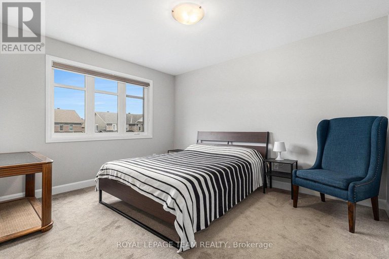 29165176/659-parkview-terrace/village-of-russell/russell/ontario/K4R0C7_17