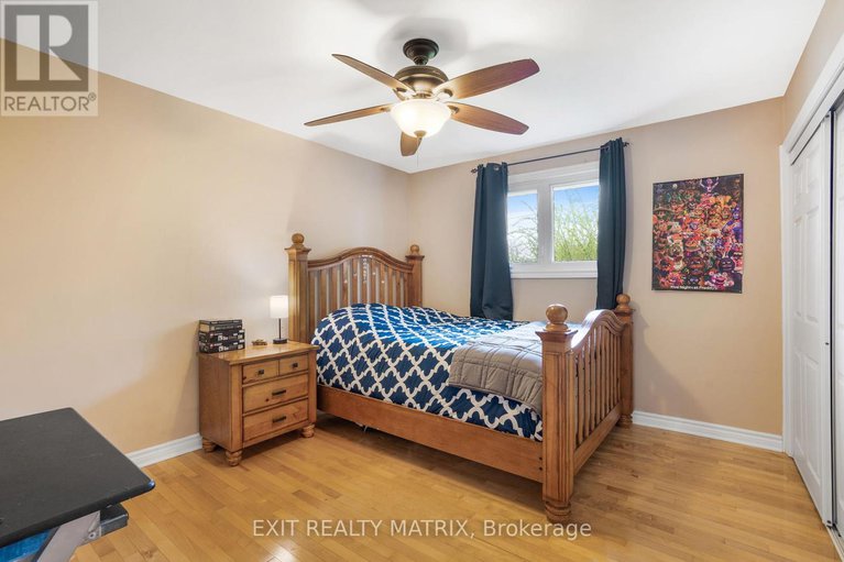 28639624/31-front-road/lorignal/champlain/ontario/K0B1K0_23