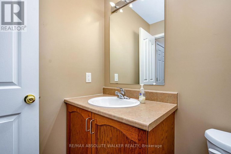 29164113/321-upcountry-drive/stittsville-south/ottawa/ontario/K2S2H6_18