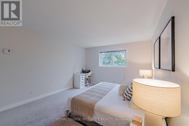 28965141/5-400-fenerty-court/katimavik/ottawa/ontario/K2L3A9_23