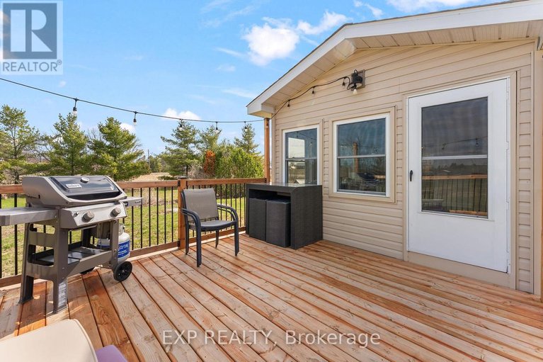 29648094/1629-white-lake-road/mcnabbraeside-twps/mcnabbraeside/ontario/K7S3G9_10