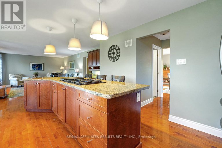 28318962/117-scottwood-grove/dunrobin-shores/ottawa/ontario/K0A1T0_18