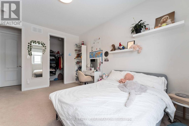 29304707/30-oxalis-crescent/emerald-meadowstrailwest/ottawa/ontario/K2V0J6_27