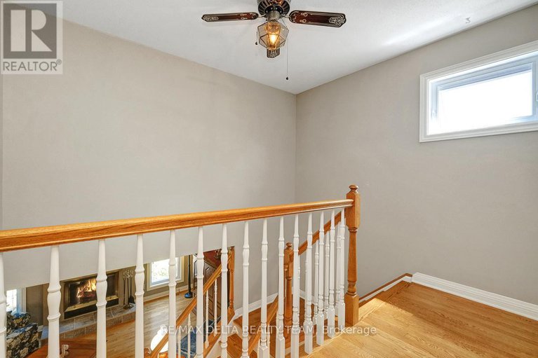 28636834/6383-st-louis-drive/hiawatha-parkconvent-glen/ottawa/ontario/K1C2X9_26